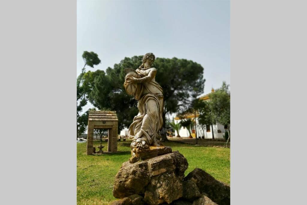 Вилла Cortijo San Jose Севилья Экстерьер фото