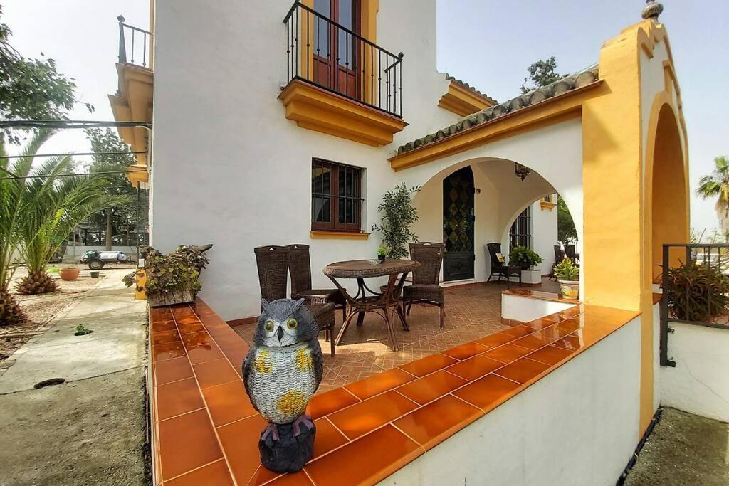 Вилла Cortijo San Jose Севилья Экстерьер фото
