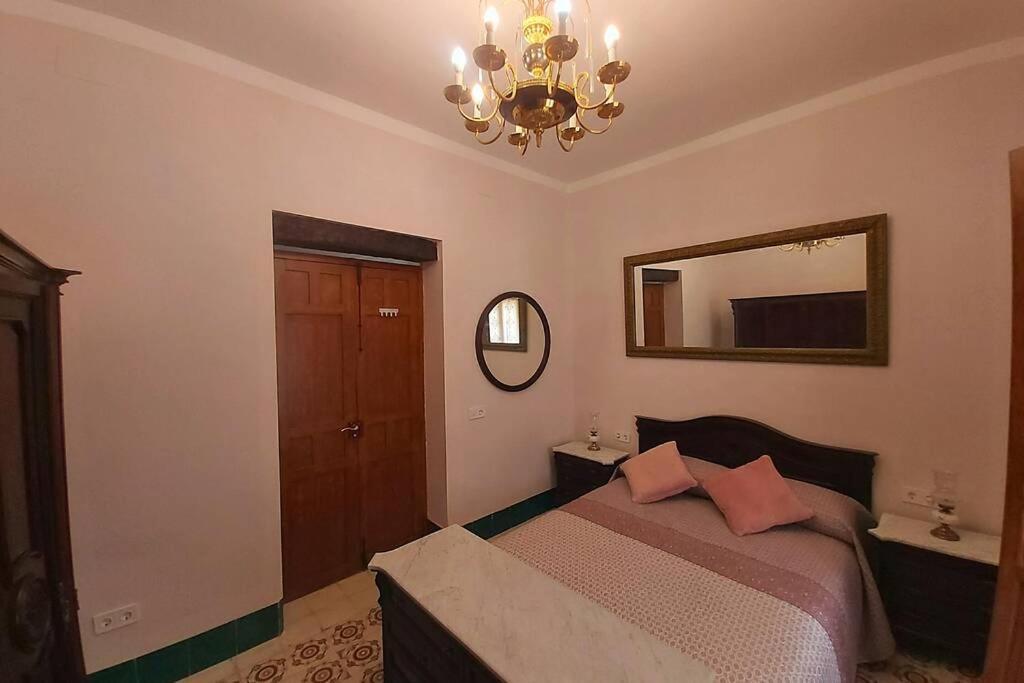 Вилла Cortijo San Jose Севилья Экстерьер фото