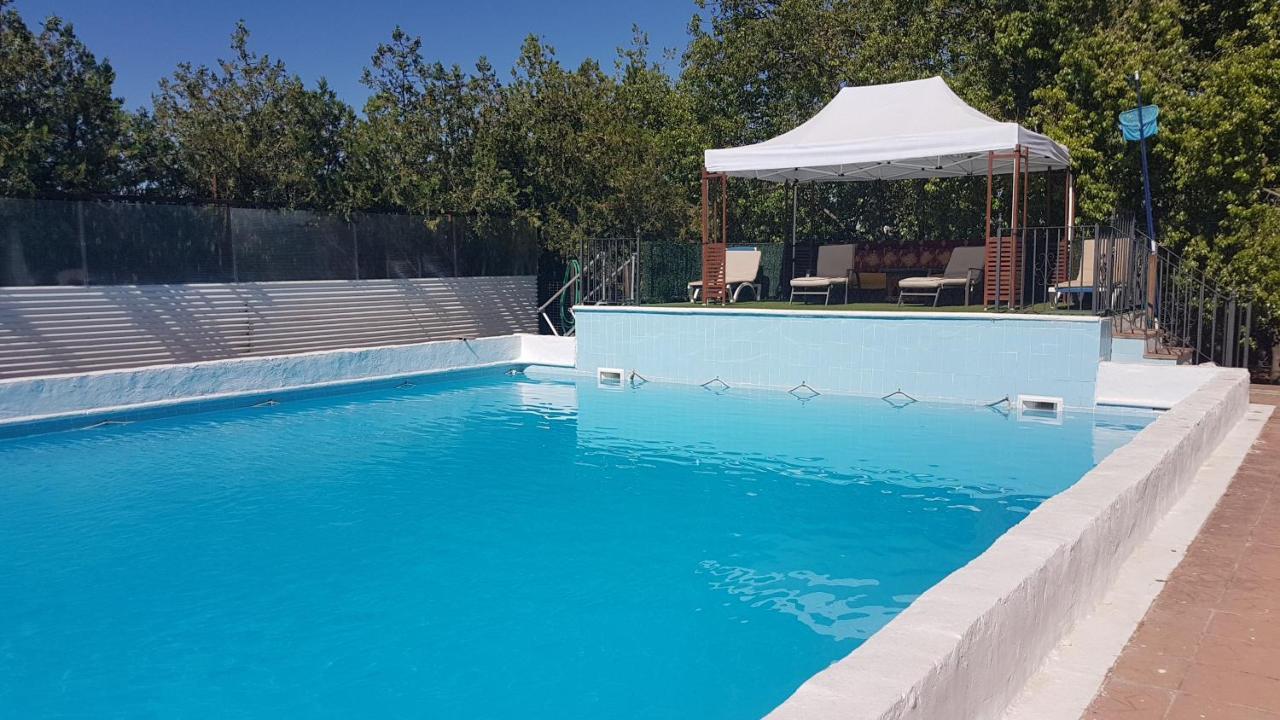 Вилла Cortijo San Jose Севилья Экстерьер фото
